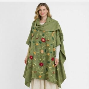 Vtg Wool Poncho Floral Top Wrap w/Shawl Forest Fairy Artsy Festival Cottagecore